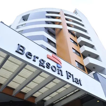 Tri Hotel & Flat Caxias-3